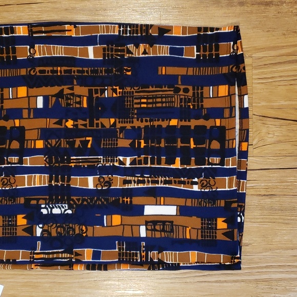 LuLaRoe Skirt - Picture 3 of 4